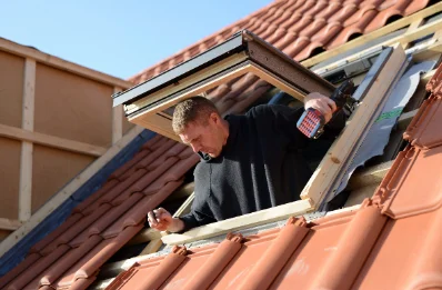 Pose de fenêtres de toit Velux à Marcq